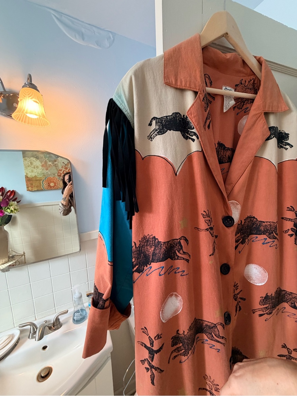 Western Print Button-Up - Picture 5 of 9